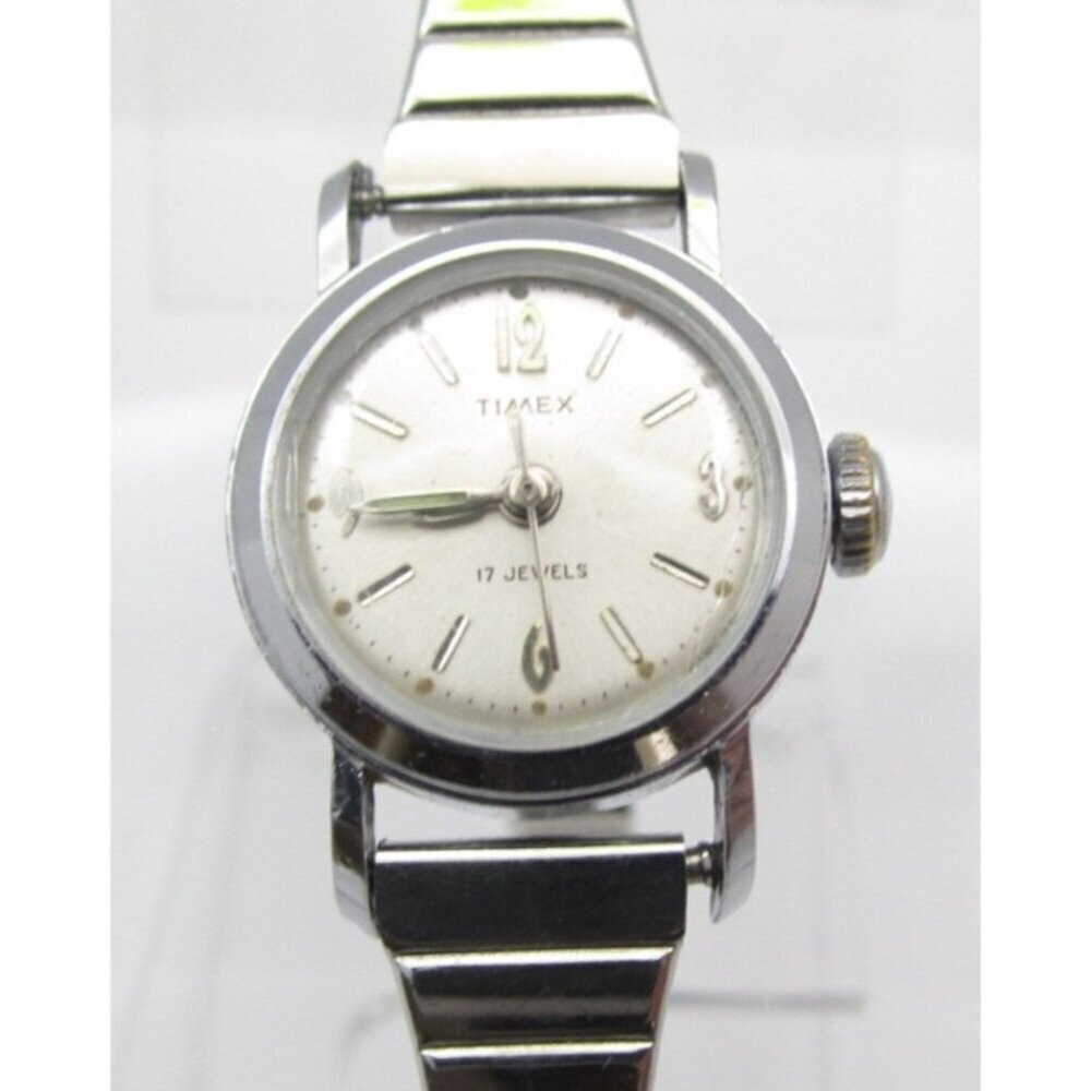 Vtg Women Timex 17 Jewels  Hand Wind Analog 19mm Round Watch (H990)